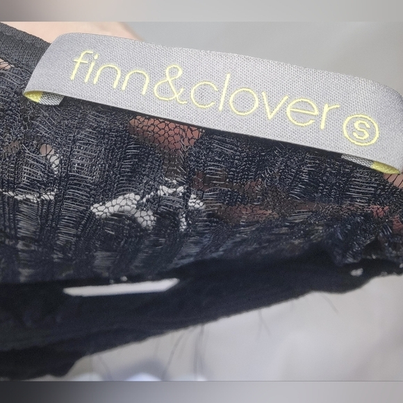 Finn & Clover Lace Sleeveless Mini Dress Small - Picture 9 of 9